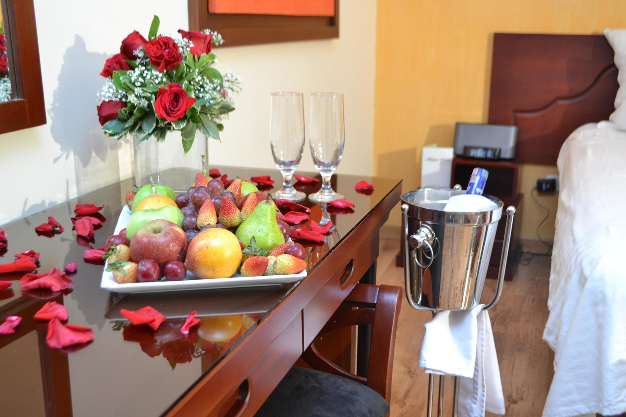 Luxor Plaza Hotel Pereira Dış mekan fotoğraf