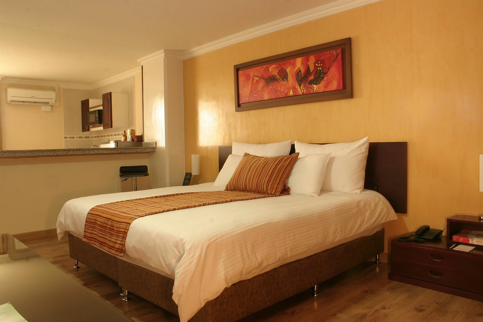 Luxor Plaza Hotel Pereira Dış mekan fotoğraf